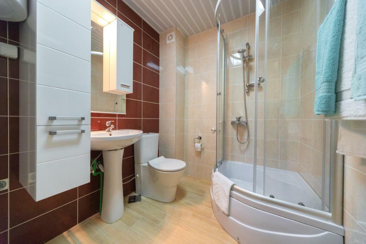 Apartmani Tref Petrovac Bagian luar foto
