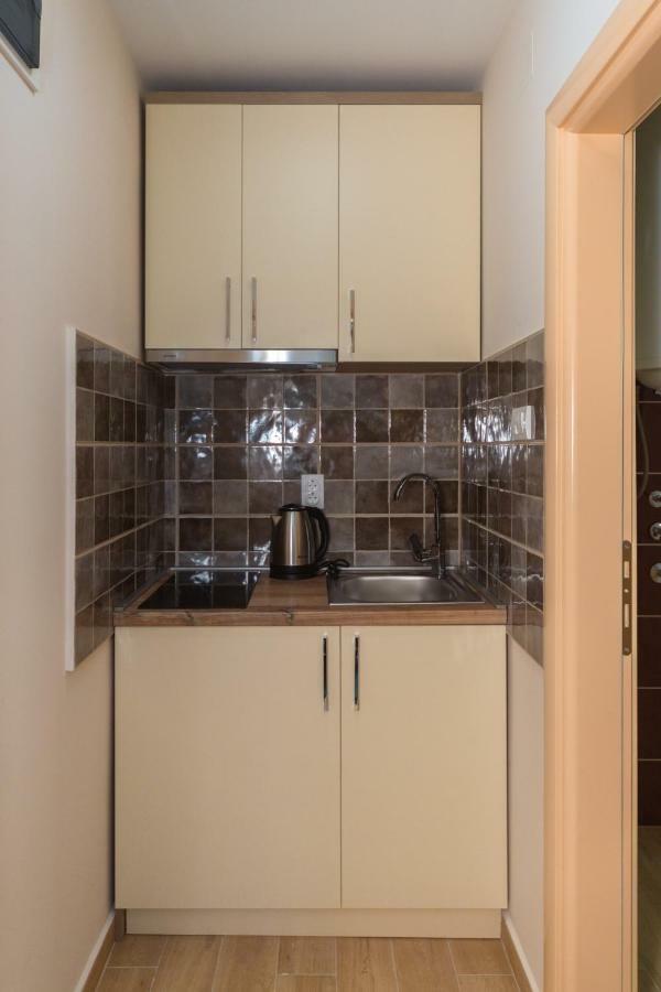 Apartmani Tref Petrovac Bagian luar foto
